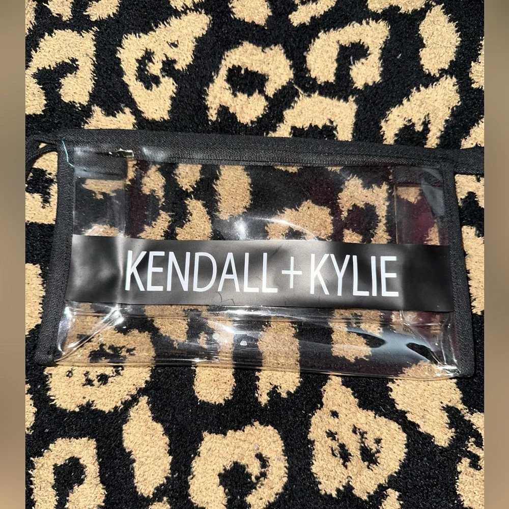 NWOT Kendall & Kylie Clear Makeup Bag